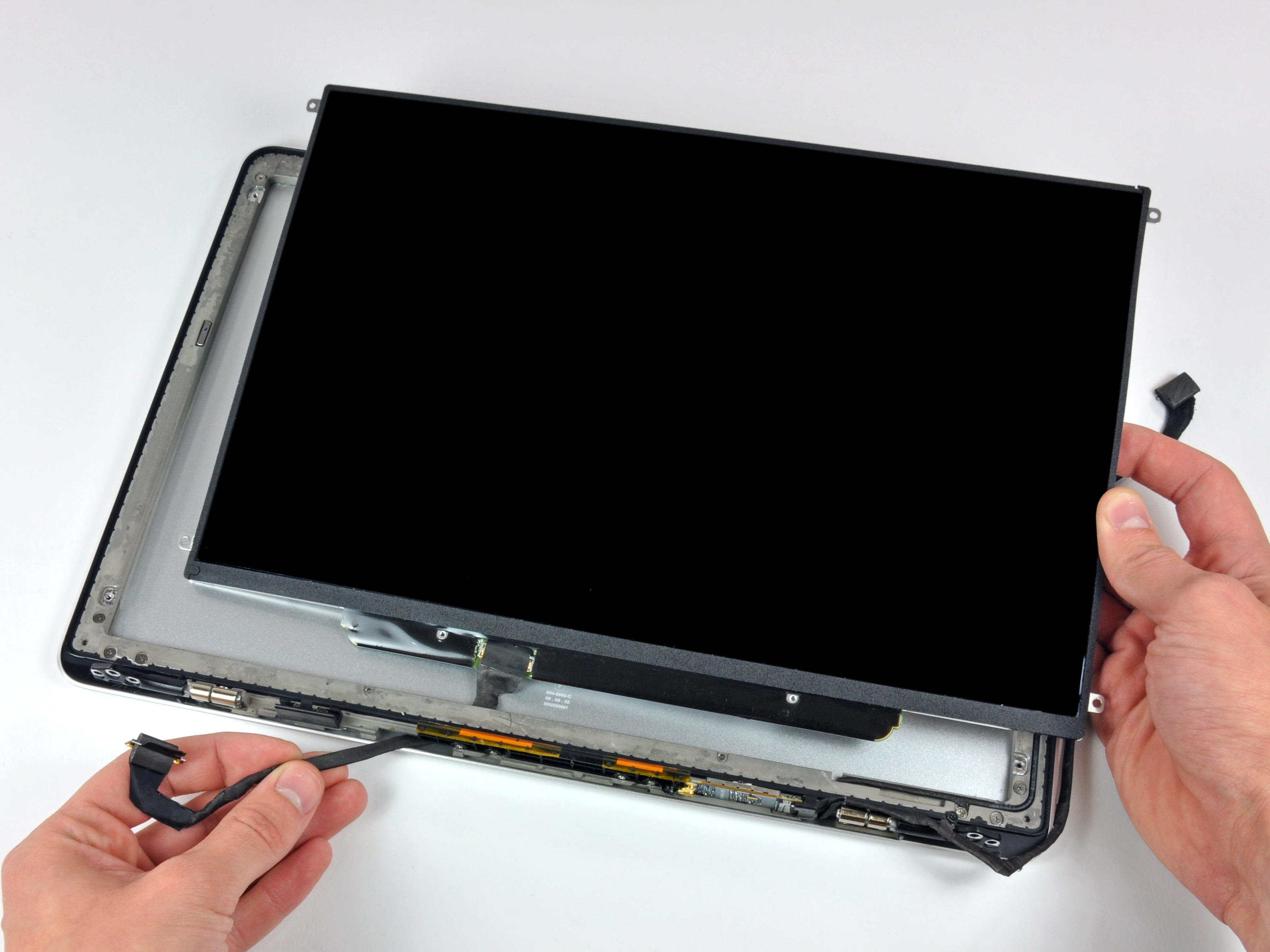 MacBook Unibody Model A1278 LCD Panel Replacement - iFixit 