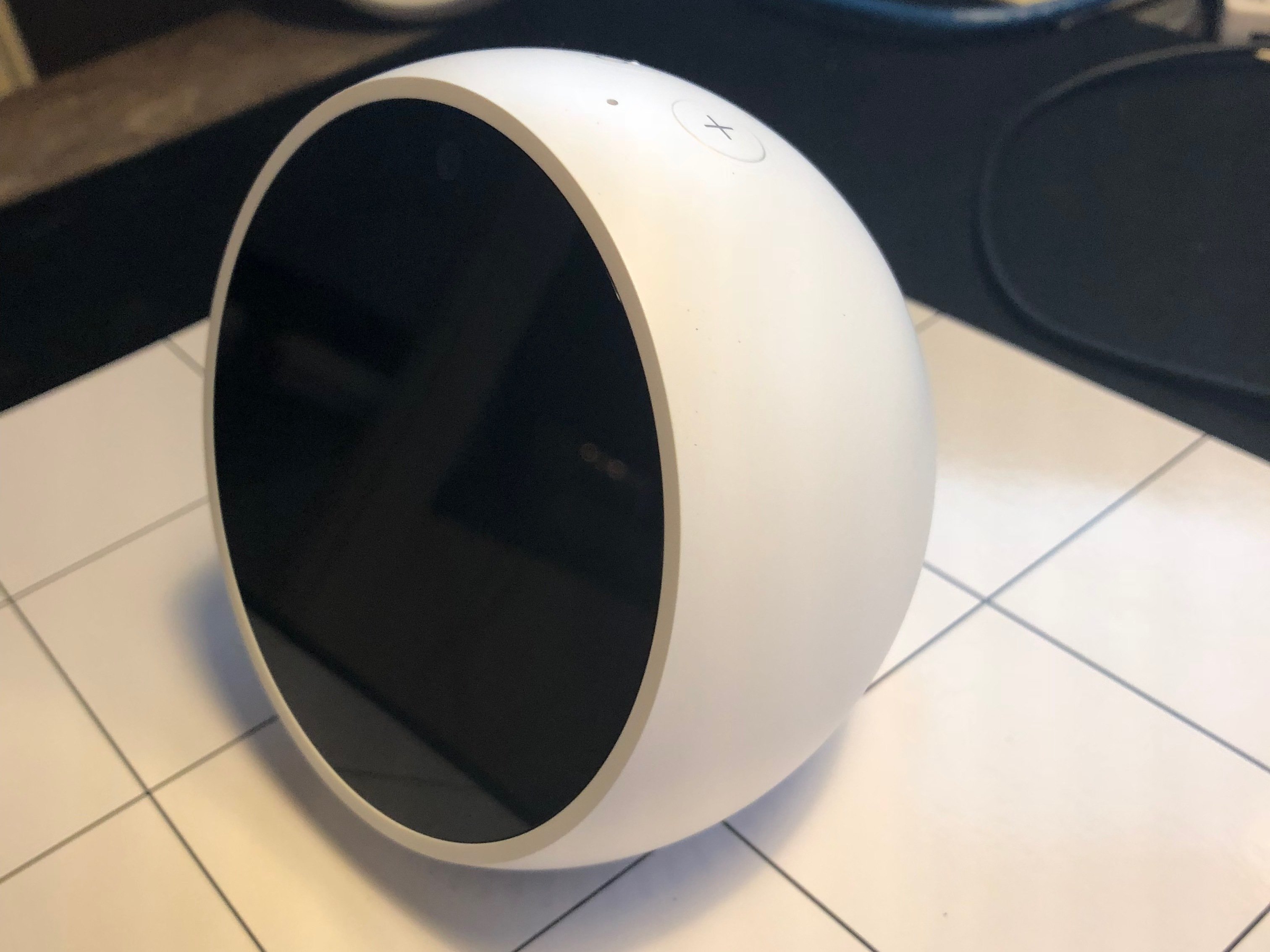 echo spot touch screen