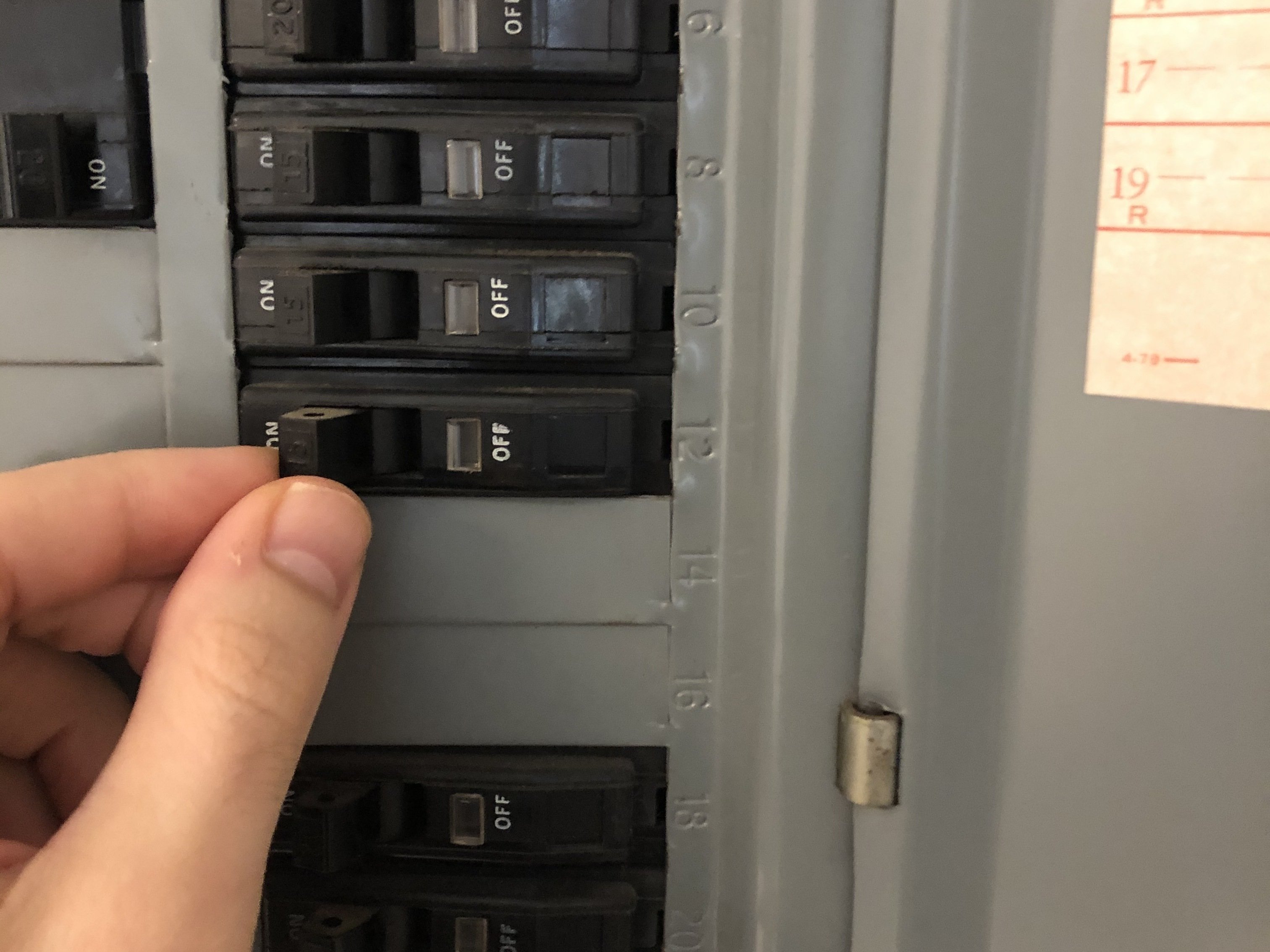 Honeywell Pro 3000 Non Programmable Thermostat Old Thermostat