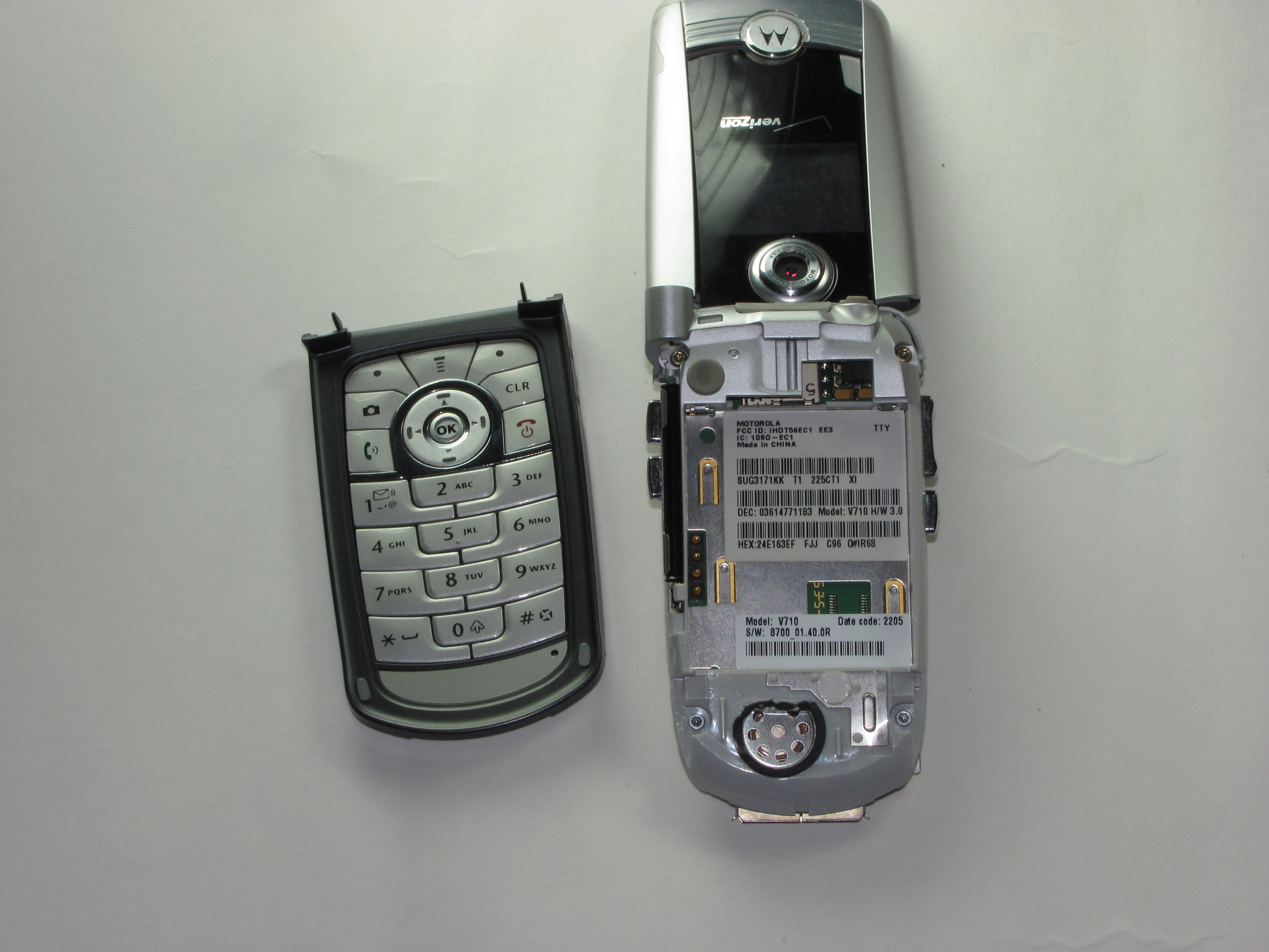 Motorola V710 Keyboard Replacement iFixit Repair Guide