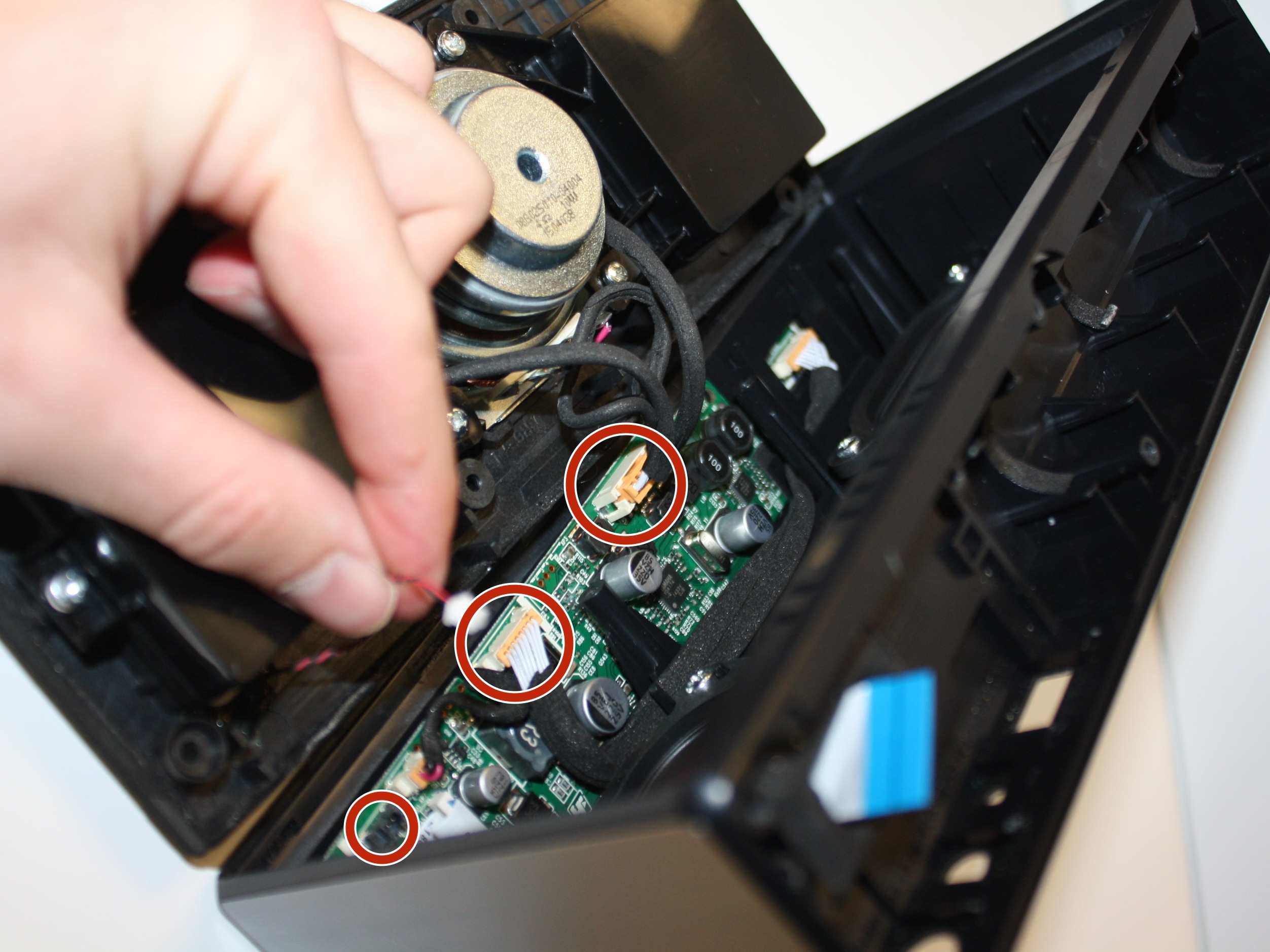 srs x55 battery