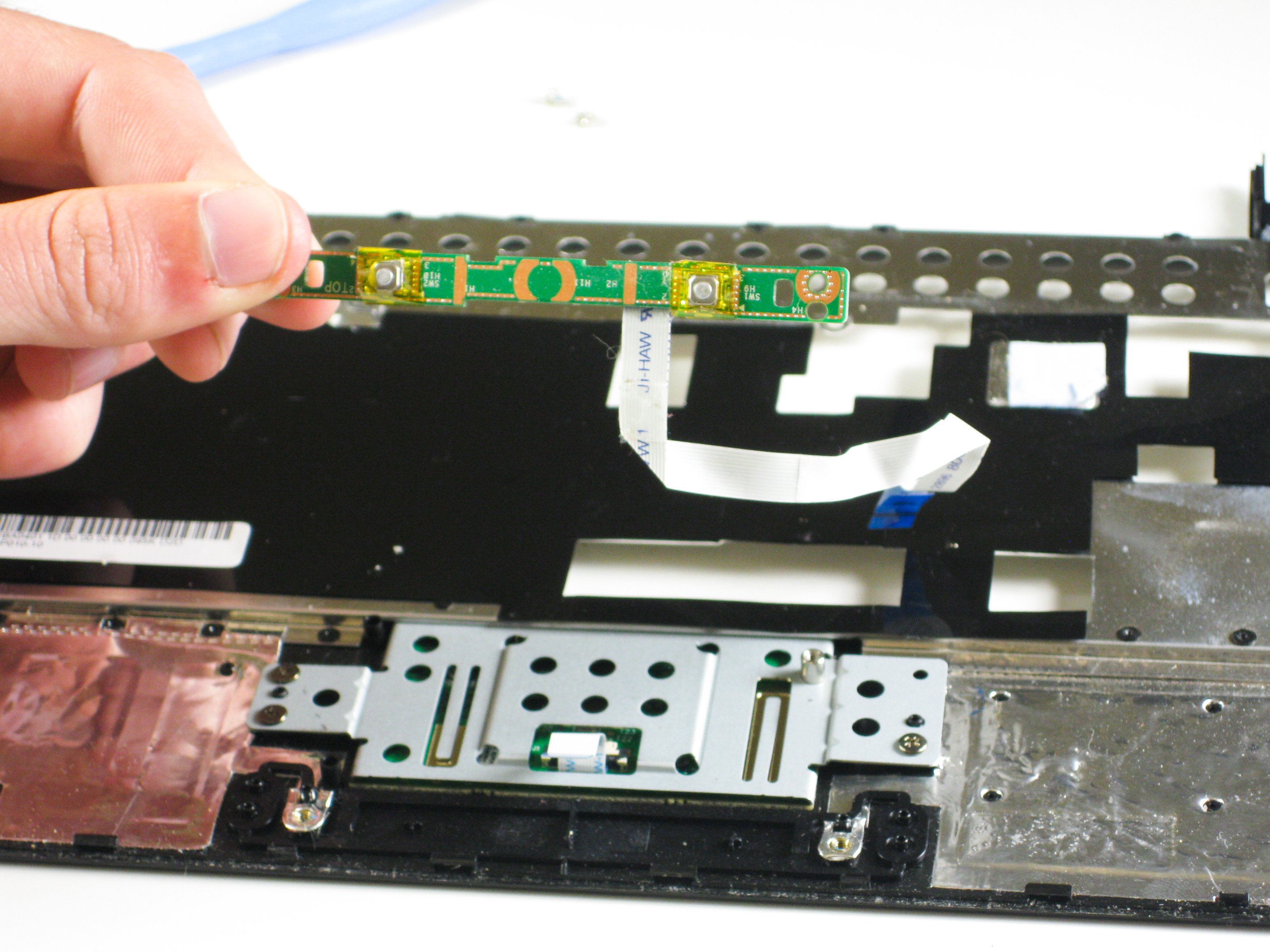 Asus Eee PC 1005HA Trackpad buttons Replacement iFixit Repair Guide