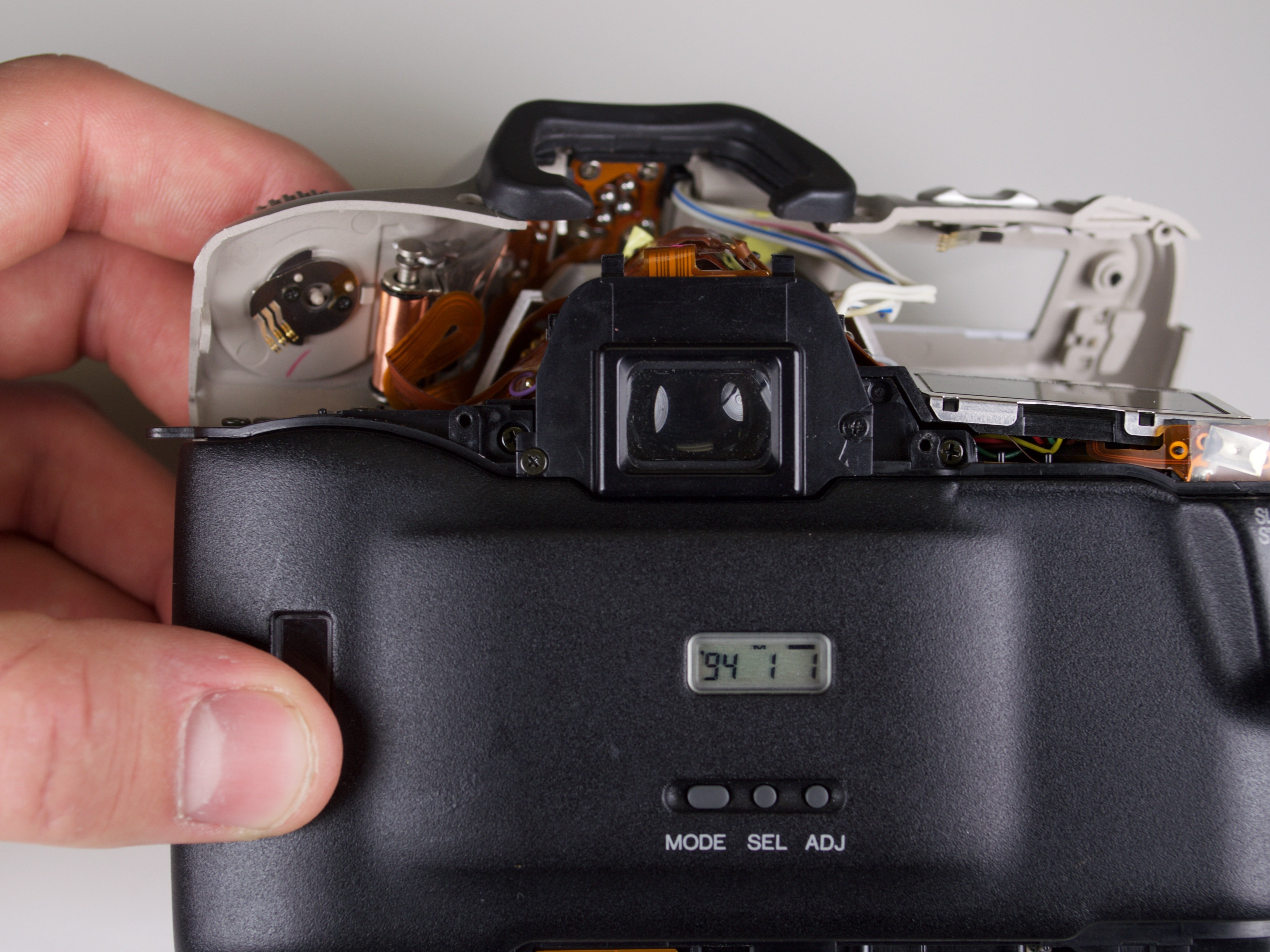 Minolta Maxxum STsi Viewfinder Replacement iFixit Repair Guide