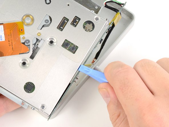 Image 1/2: The optical drive is now free from the case.