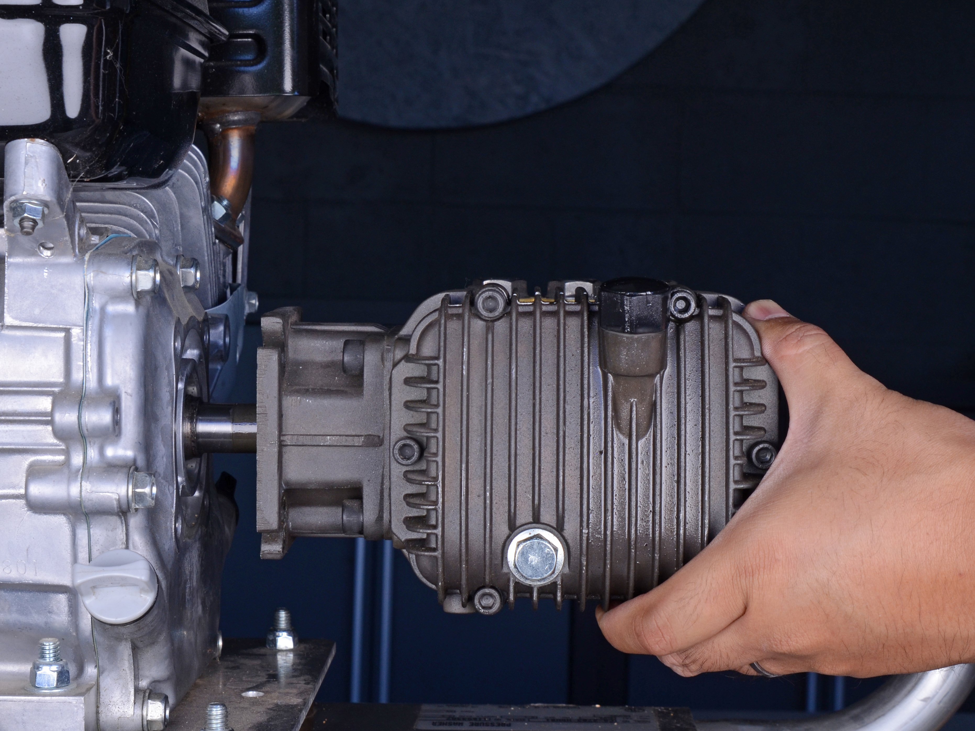 MiTM Pressure Washers CA2703HDHB1 2017 Pump Assembly Replacement