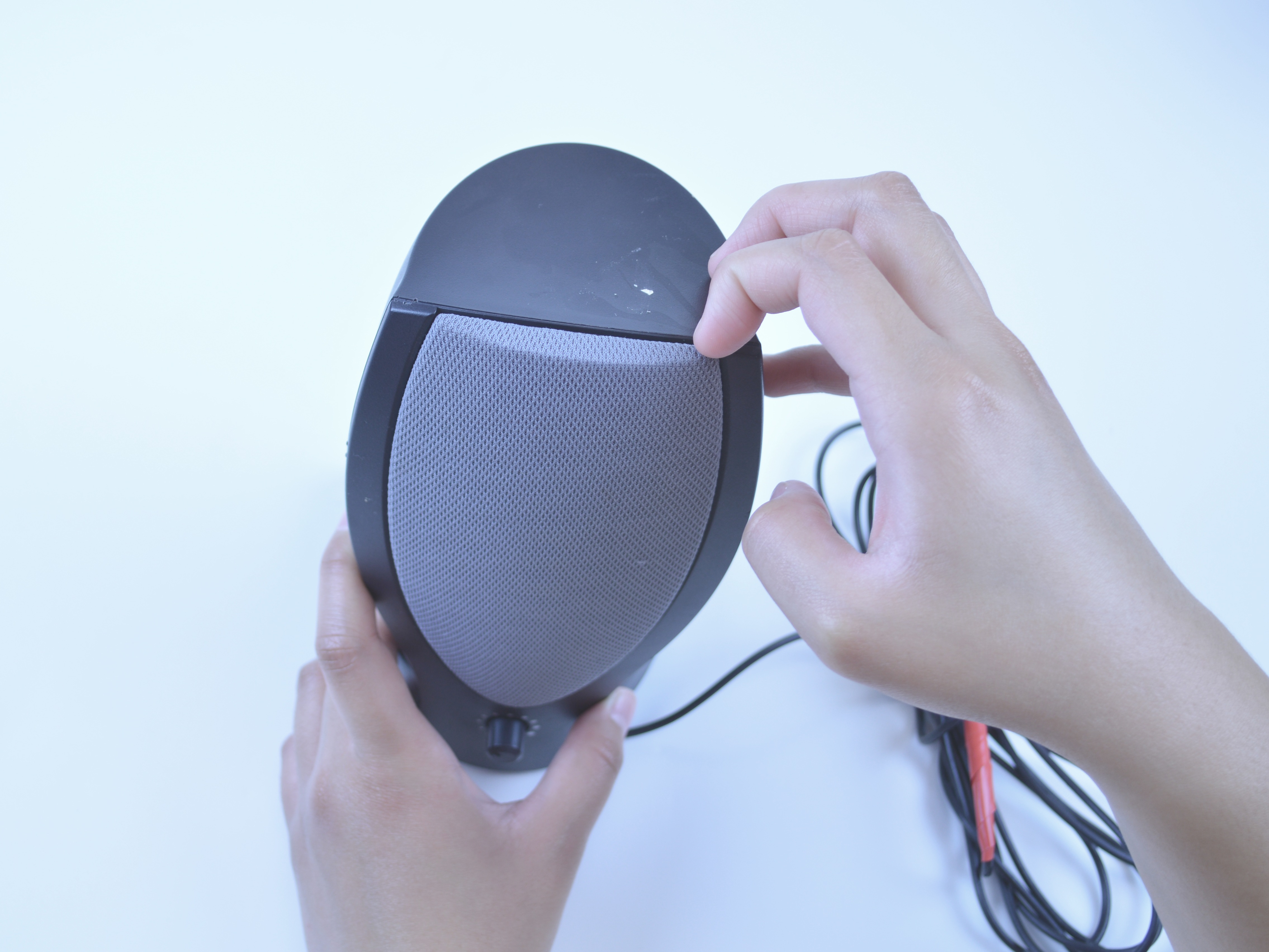 How to Repair a Broken Speaker Cable on a Harman Kardon CN04N5674822 iFixit Repair Guide