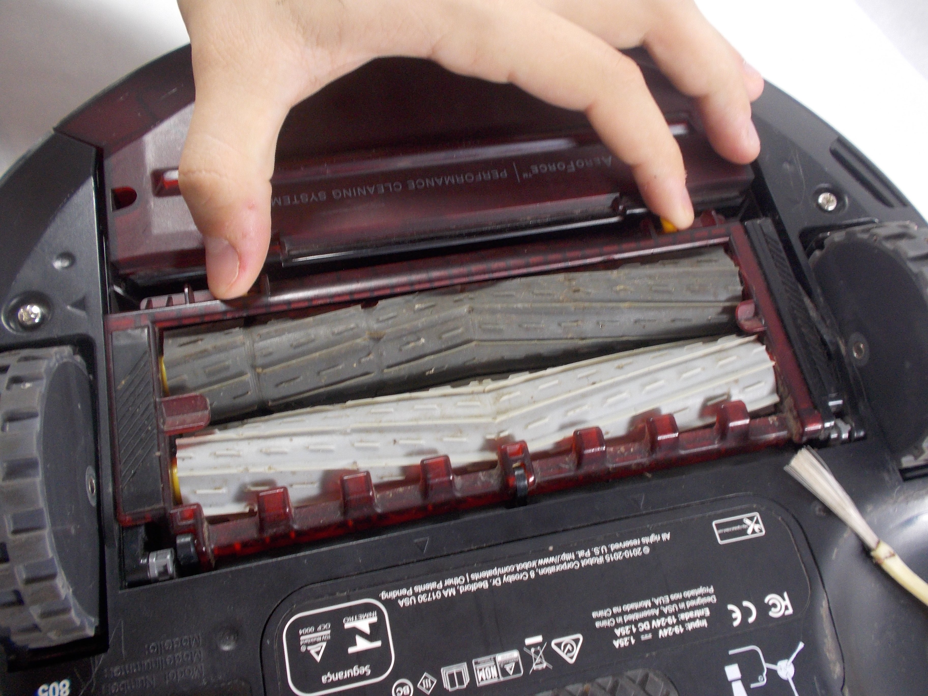 iRobot Roomba 805 Roller Brush Replacement iFixit Repair Guide